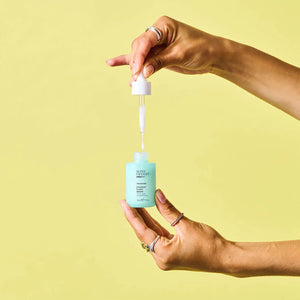 Super Facialist Clear Skin Breakout Buster with Niacinamide serum 30ml